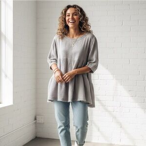 By Together Gray Gauze Babydoll Blouse Size Small